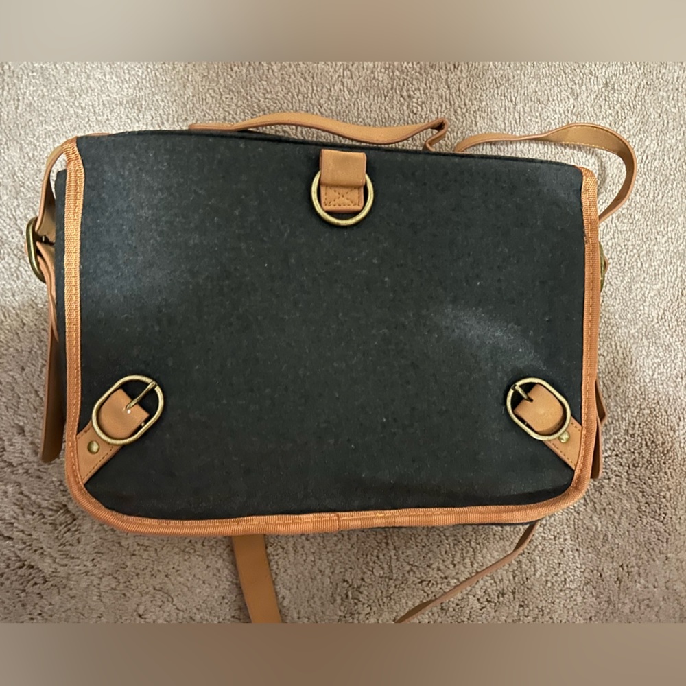 Superdry Small Messenger Bag - image 5